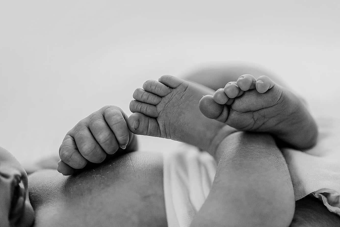 Newborn macro feet pensacola photography